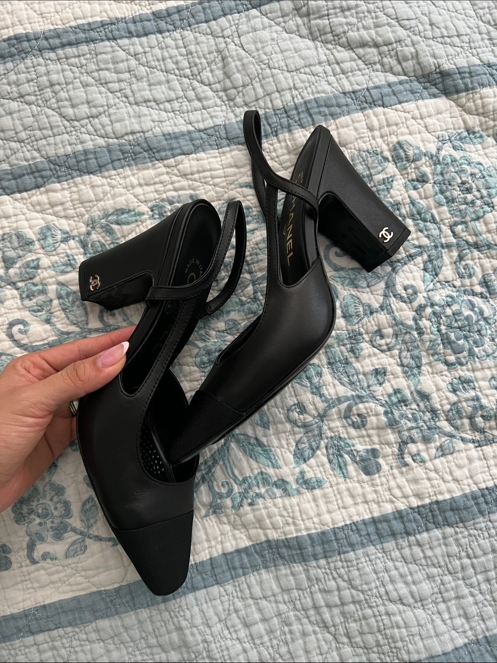 CHANEL Black Pointed Slingback Mules